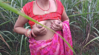 VS--DesiVillagebhabhiFieldFuckingwithLoverBoyOutdoorvideofeatLalitaSinghJunglePickUpPartyGirlfriendKissingHDPornxHamster-1122.png