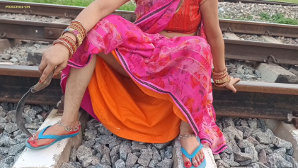 VS--DesiVillagebhabhiFieldFuckingwithLoverBoyOutdoorvideofeatLalitaSinghJunglePickUpPartyGirlfriendKissingHDPornxHamster-123.png