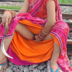 VS--DesiVillagebhabhiFieldFuckingwithLoverBoyOutdoorvideofeatLalitaSinghJunglePickUpPartyGirlfriendKissingHDPornxHamster-233